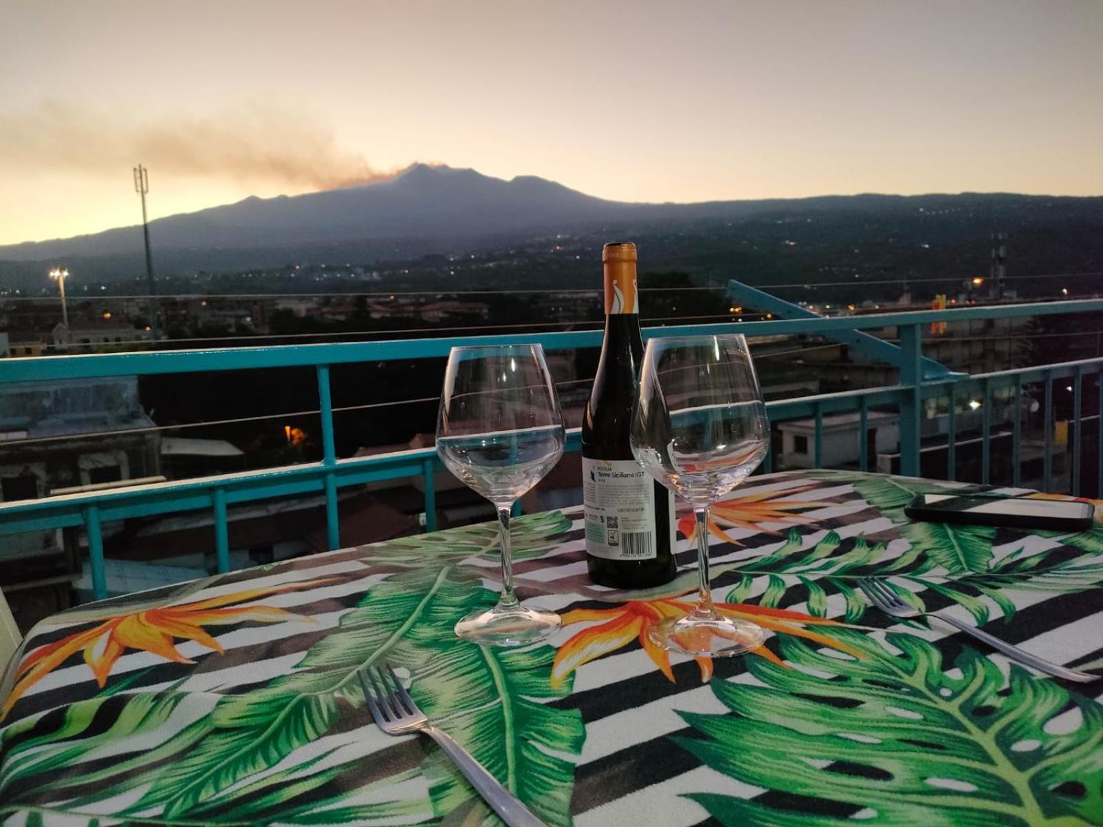 Апартаменты Casa Donna Rosaria Tra Etna E Taormina Рипосто Экстерьер фото