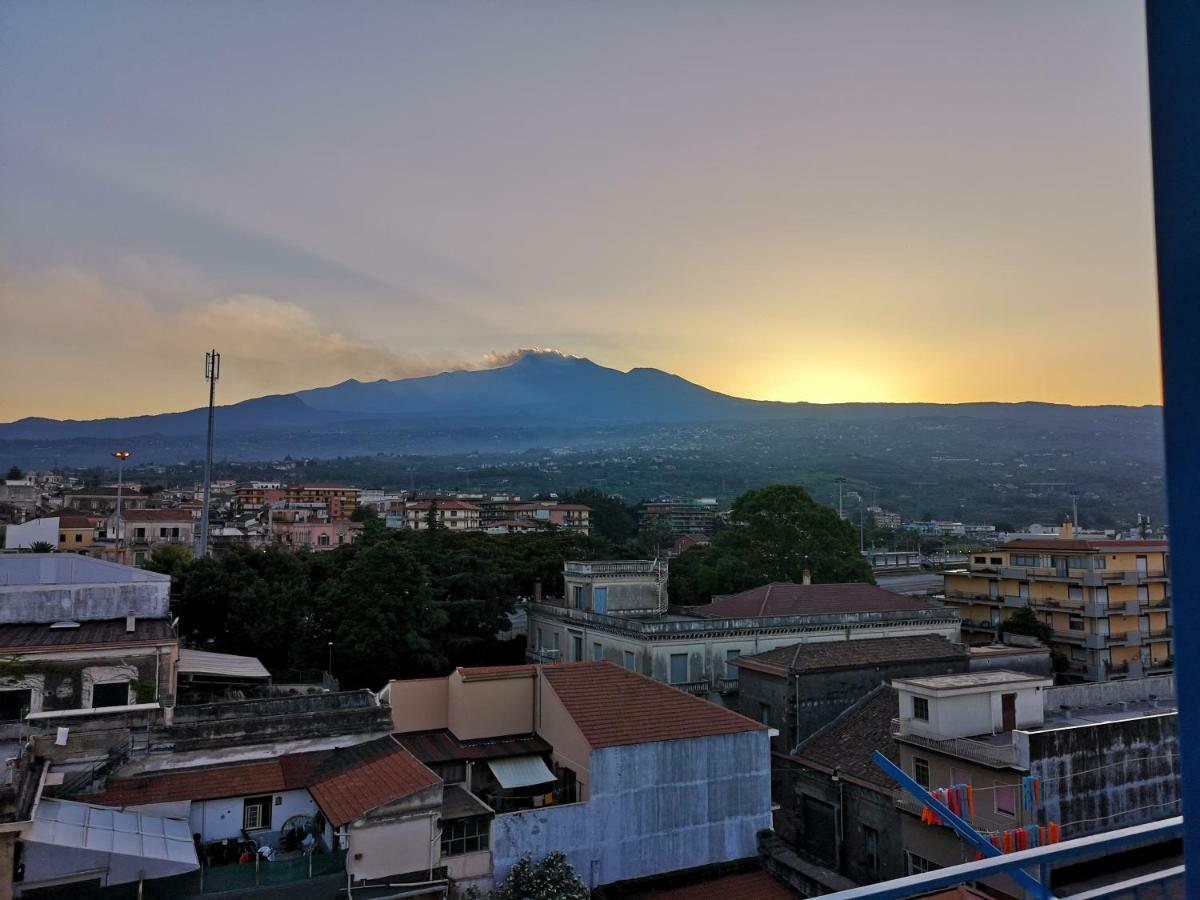 Апартаменты Casa Donna Rosaria Tra Etna E Taormina Рипосто Экстерьер фото